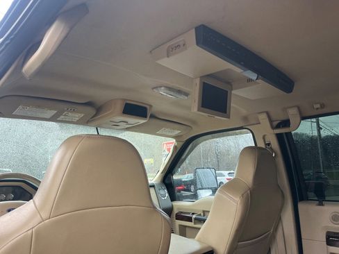 Used 2008 Ford F450 Lariat image 11