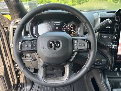 New 2026 RAM 3500 Limited AWD/4WD image 23