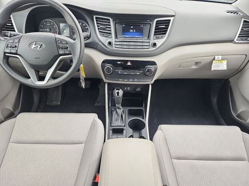 Used 2018 Hyundai Tucson SE AWD/4WD image 9