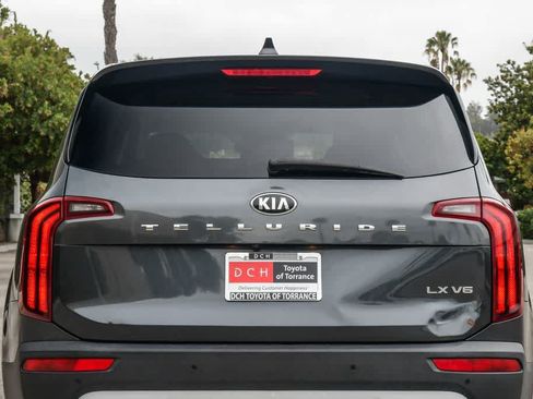 Used 2021 Kia Telluride LX FWD image 6