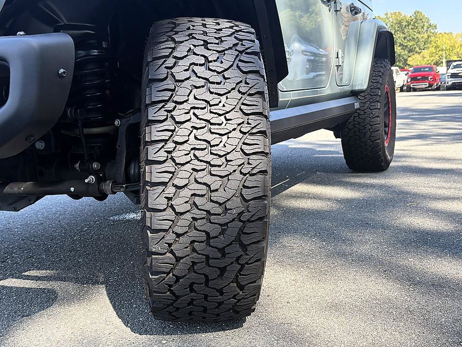 Used 2024 Jeep Wrangler Unlimited Rubicon AWD/4WD image 26