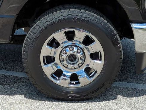 Certified 2024 Ford F350 Lariat w/ Lariat Ultimate Package AWD/4WD image 11