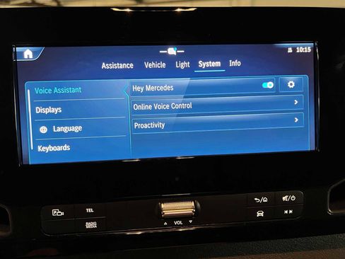 Used 2025 Mercedes-Benz Sprinter 2500 image 35