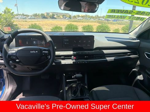 Used 2025 Kia K4 FWD image 12