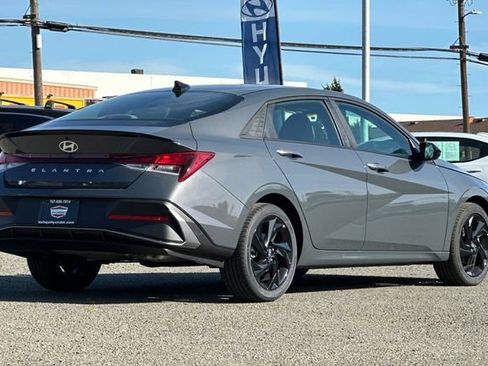 New 2026 Hyundai Elantra Sport FWD image 6