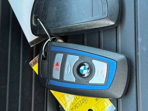 Used 2017 BMW X3 xDrive28i image 31