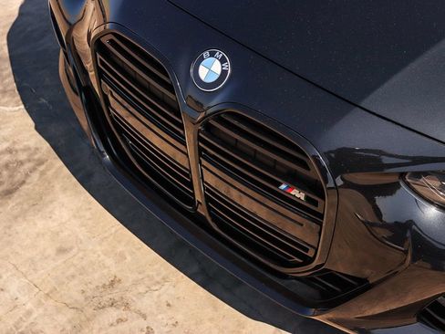 Certified 2025 BMW M440i Convertible w/ Shadowloine Package RWD image 17