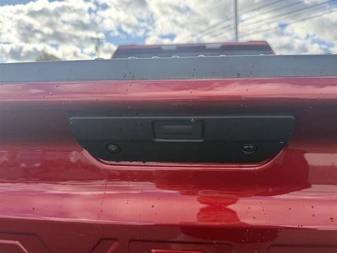 Used 2021 Chevrolet Silverado 1500 LTZ w/ Z71 Off-Road Package image 29