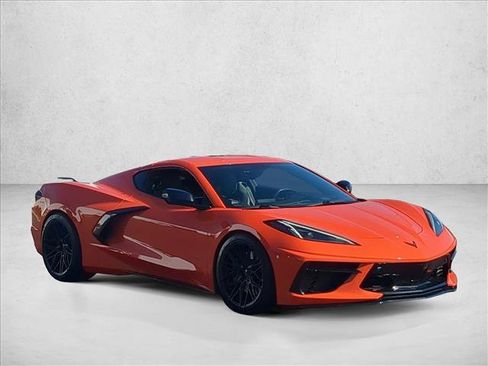 Used 2020 Chevrolet Corvette Stingray Preferred Cpe w/ 2LT Preferred Equipment Group RWD image 3