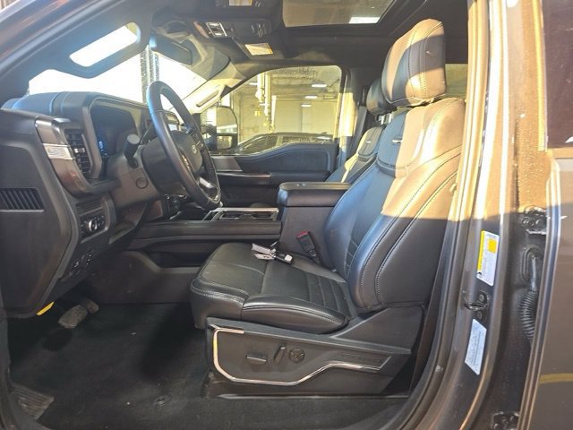 Used 2026 Ford F250 Platinum AWD/4WD image 9
