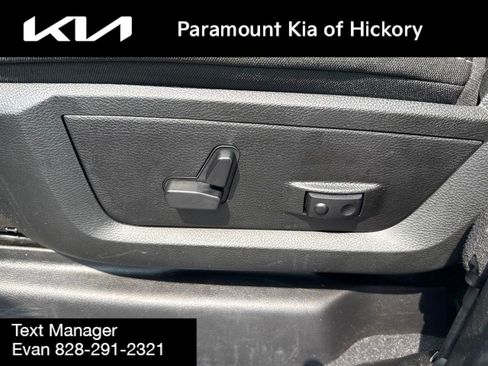 Used 2026 RAM 2500 Big Horn AWD/4WD image 20