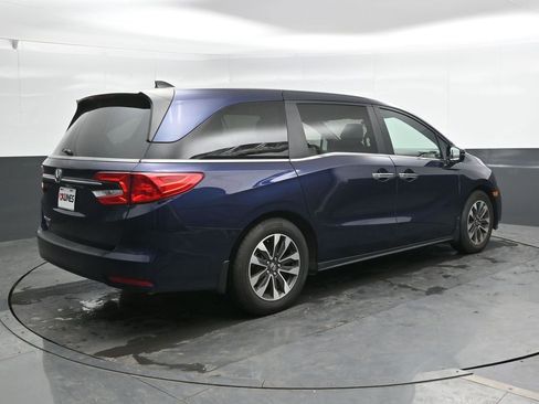 Used 2023 Honda Odyssey EX-L image 4