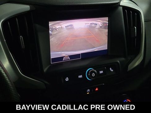 Used 2023 GMC Terrain SLE w/ Driver Convenience Package FWD image 29