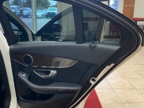 Used 2018 Mercedes-Benz C 300 Sedan w/ Multimedia Package image 16