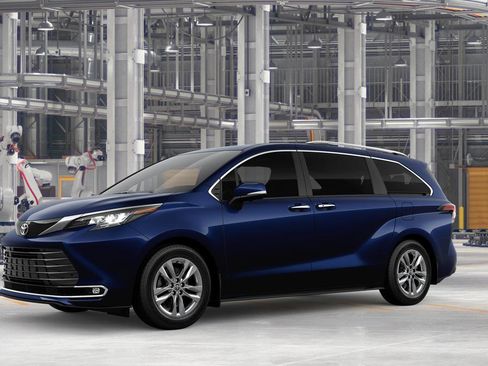 New 2026 Toyota Sienna Limited FWD image 2