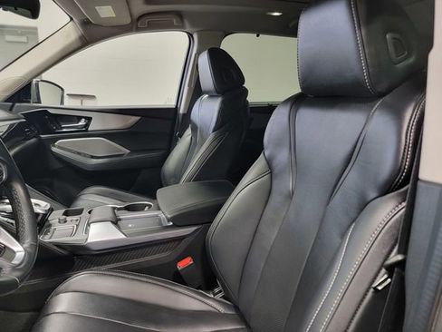 Used 2023 Acura MDX SH-AWD w/ Technology Package image 11
