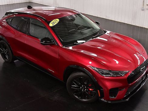 Used 2025 Ford Mustang Mach-E Premium w/ Sport Appearance Package image 13