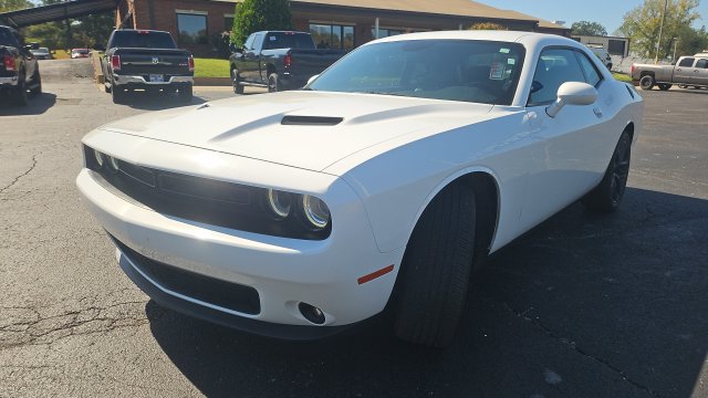 Used 2023 Dodge Challenger SXT w/ Plus Package RWD image 20