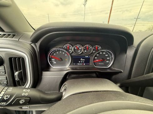 Used 2019 Chevrolet Silverado 1500 LT w/ All-Star Edition image 16