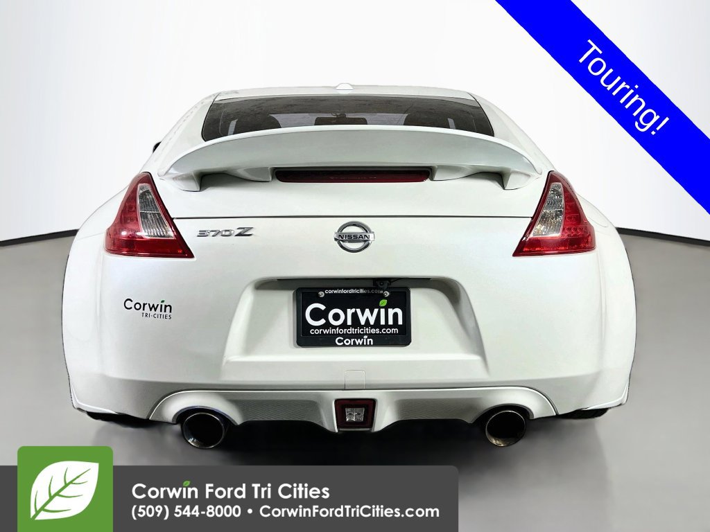 Used 2013 Nissan 370Z Touring RWD image 13