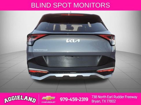 Used 2023 Kia Sportage EX image 5