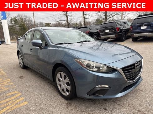 Used 2015 MAZDA MAZDA3 i Sport image 3