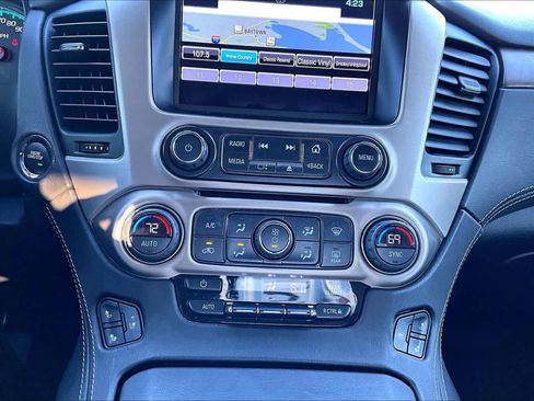 Used 2020 GMC Yukon Denali w/ Denali Ultimate Package image 34