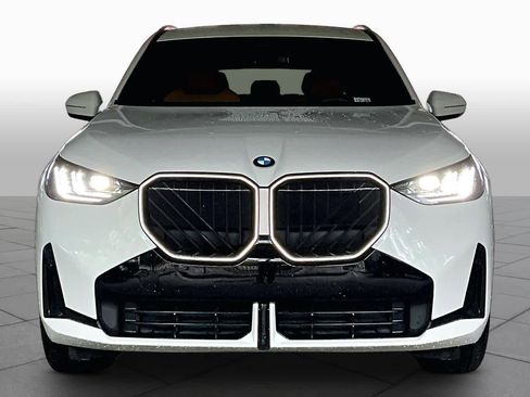 Used 2025 BMW X3 xDrive30i w/ M Sport Package image 3