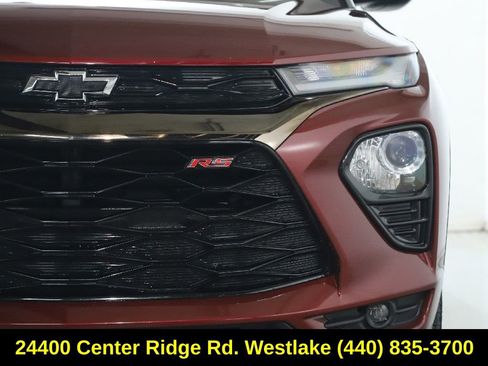 Used 2023 Chevrolet TrailBlazer RS w/ Sun and Liftgate Package AWD/4WD image 8