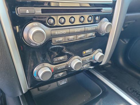 Certified 2020 Nissan Pathfinder S image 33