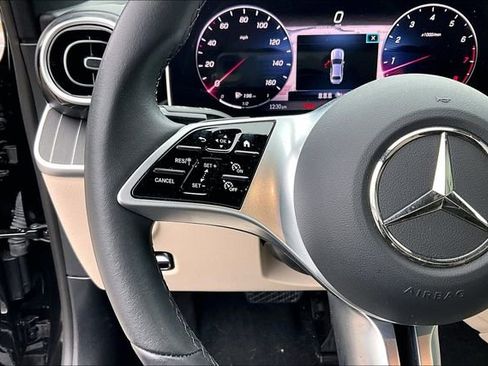 Used 2024 Mercedes-Benz C 300 Sedan image 10