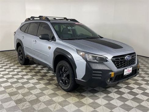 Used 2022 Subaru Outback Wilderness image 27