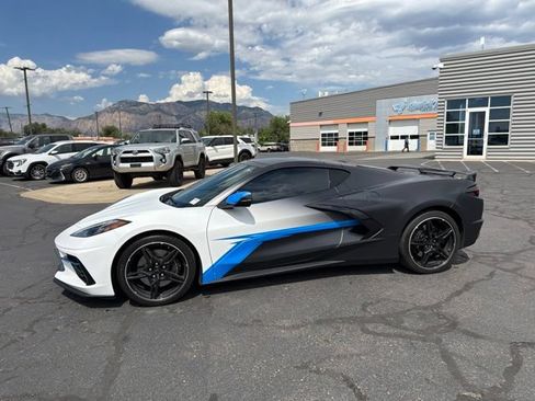 Used 2024 Chevrolet Corvette Stingray Preferred Cpe w/ Z51 Performance Package RWD image 11