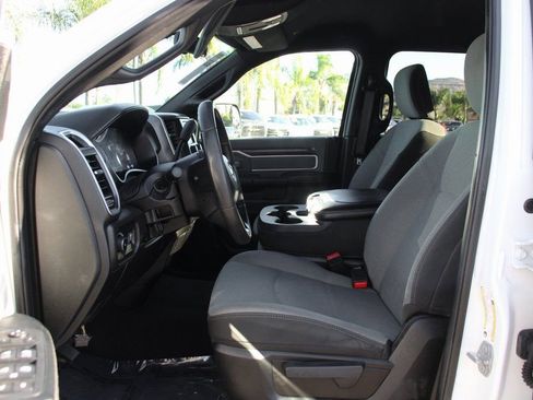 Used 2021 RAM 3500 Big Horn image 14