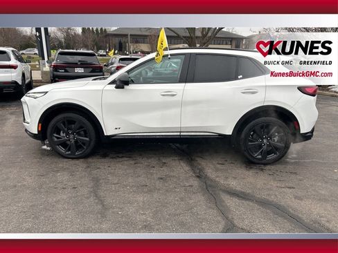 Used 2024 Buick Envision Sport Touring image 12