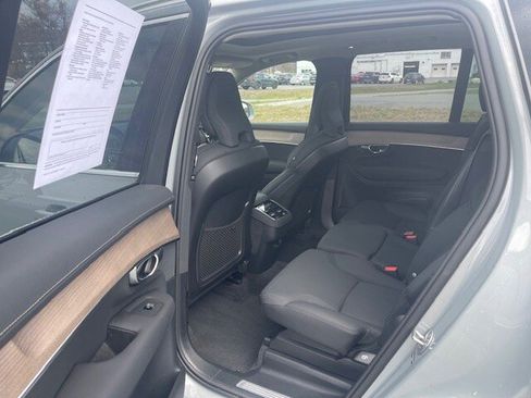 Used 2025 Volvo XC90 B6 Plus AWD/4WD image 14