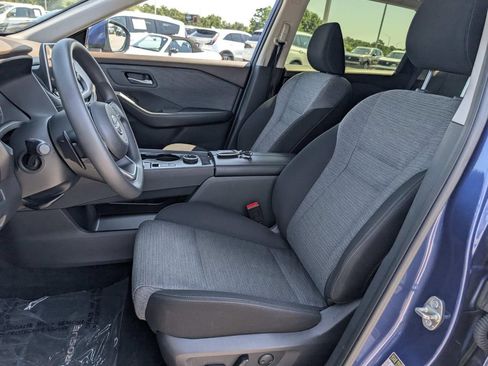 Used 2023 Nissan Rogue SV AWD/4WD image 15