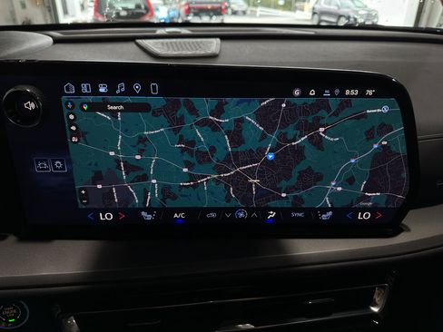 New 2026 Chevrolet Traverse LT w/ Enhanced Driving Package image 19