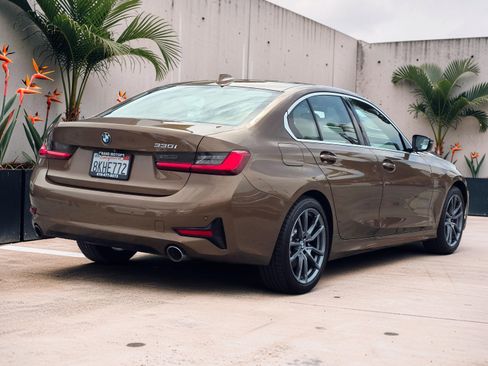 Used 2019 BMW 330i Sedan RWD image 7