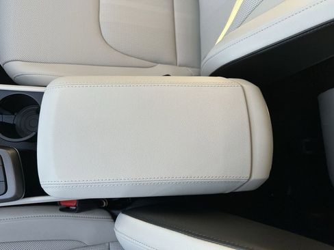 New 2026 Kia Sportage EX image 22