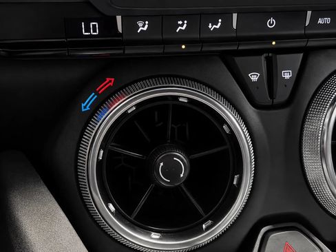 Used 2020 Chevrolet Camaro SS RWD image 41