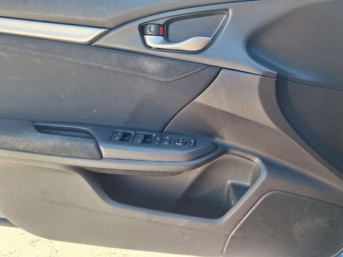 Used 2019 Honda Civic EX image 20