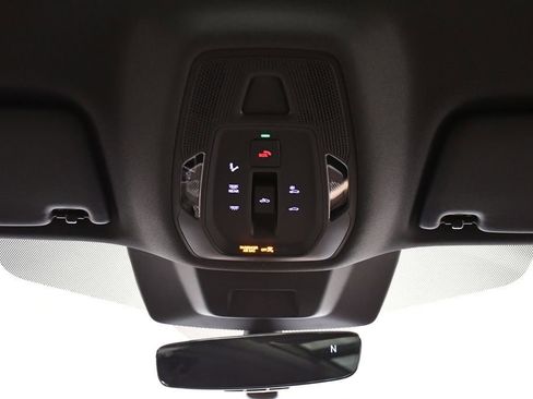 Certified 2025 Audi Q5 Premium w/ Convenience Package image 18