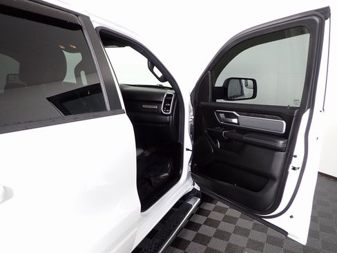 Used 2022 RAM 1500 Big Horn image 29