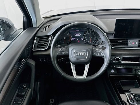 Used 2023 Audi Q5 2.0T Premium w/ Convenience Package AWD/4WD image 18