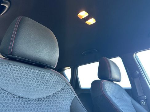 Used 2018 Kia Soul + FWD image 14