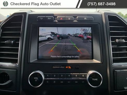 Used 2020 Ford Expedition Limited w/ Equipment Group 301A AWD/4WD image 30