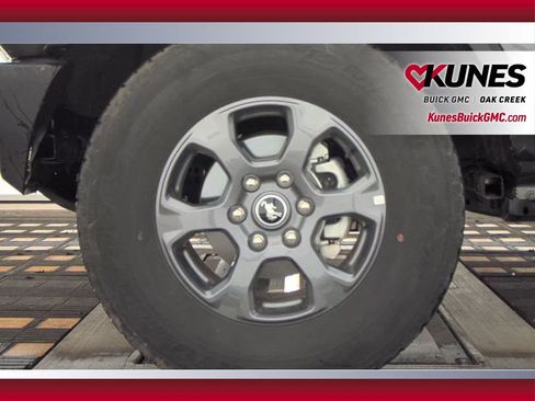 Used 2025 Ford Bronco Big Bend image 10