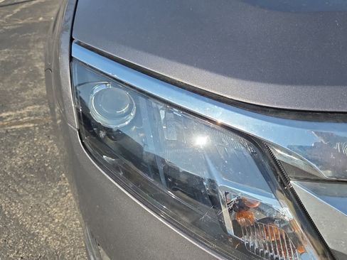 Used 2012 Ford Fusion Hybrid image 5