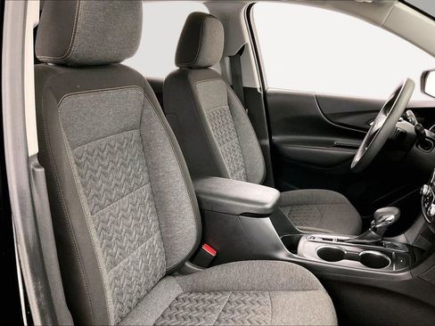 Used 2024 Chevrolet Equinox LT image 24